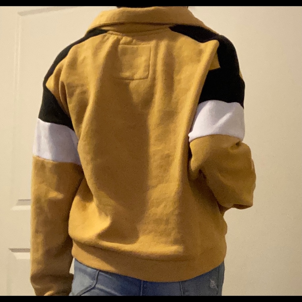 collard sweater